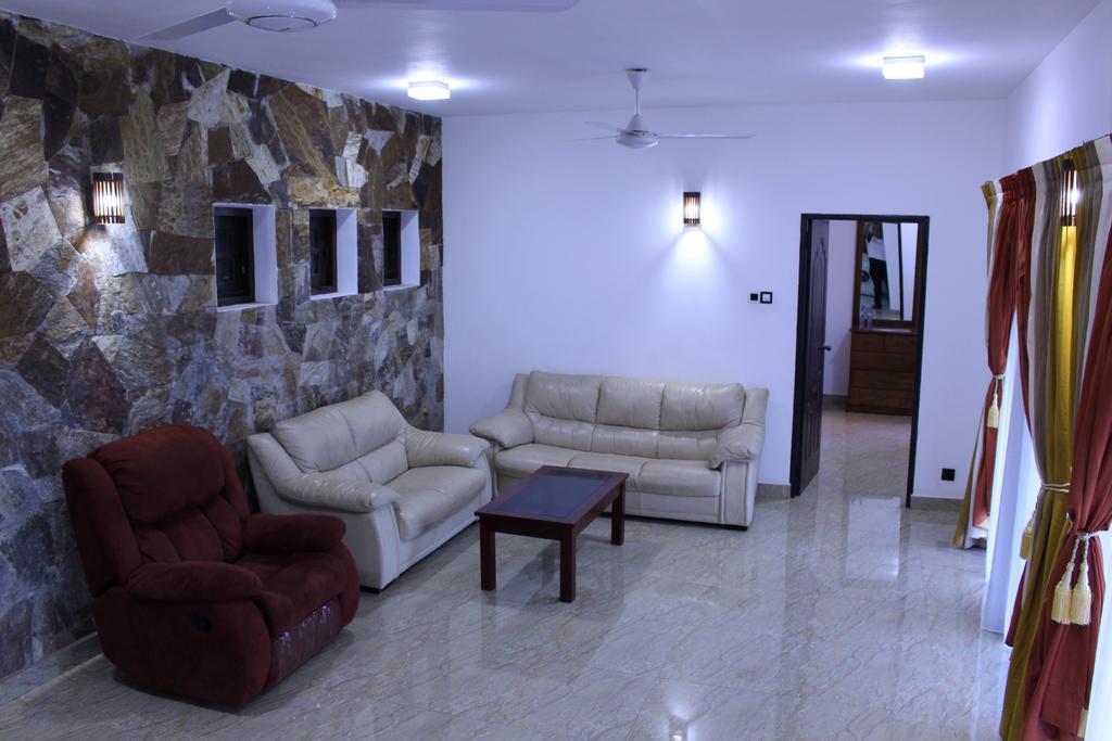 Kandyan Hotel Екстериор снимка